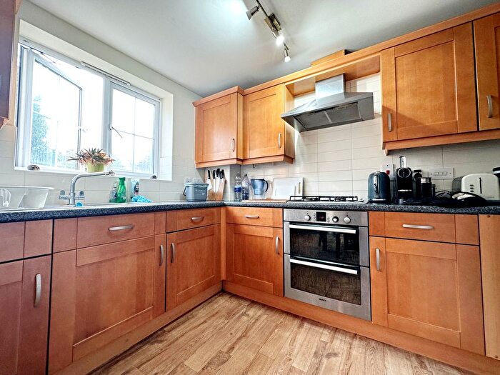 3 Bedroom Property To Rent In Tregony Road, Orpington, BR6