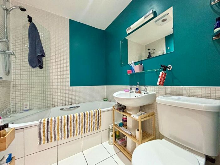 2 Bedroom Apartment For Sale In The Sorting House, Newton Street, Northern Quarter, M1