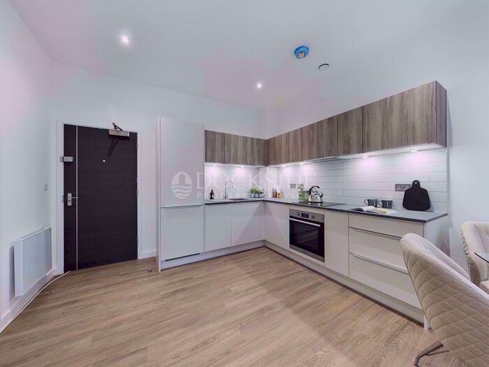 1 Bedroom Detached House To Rent In Chatham Maritime, Chatham, ME4