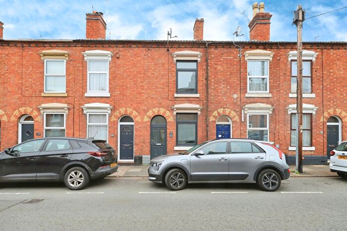 2 Bedroom Terraced House For Sale In Wood Street, Kidderminster, DY11