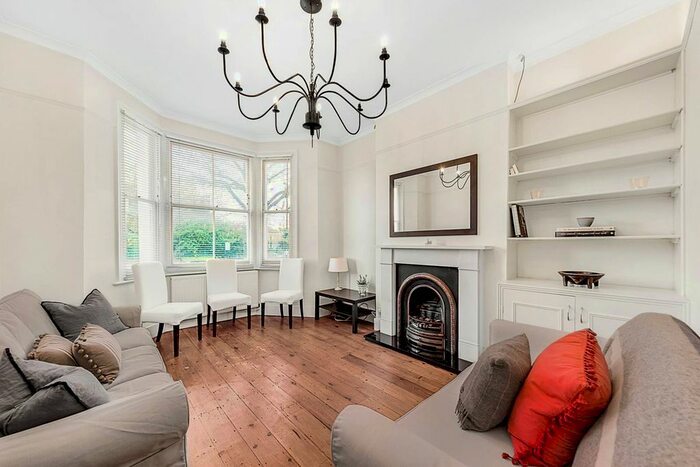 1 Bedroom Flat To Rent In Bramber Road, Barons Court, London, W14