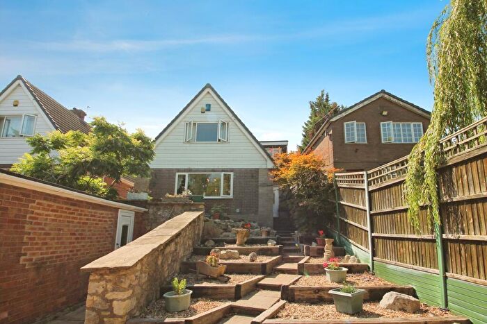 3 Bedroom Detached House For Sale In Great North Road, Micklefield, Leeds, LS25