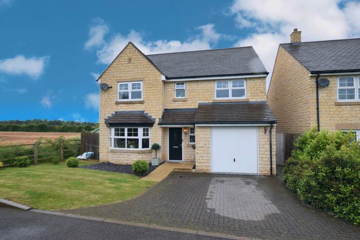 4 Bedroom Detached House To Rent In Begy Gardens, Greetham, Oakham, LE15