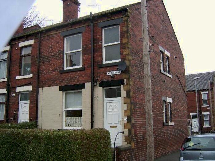 1 Bedroom Property To Rent In Walker Place, Churwell, Leeds LS27