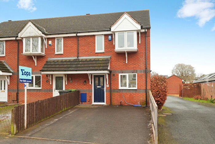 3 Bedroom End Terrace House For Sale In Belgrave Road, Halesowen, B62