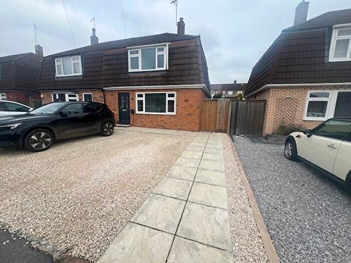 3 Bedroom Semi-Detached House To Rent In St. Michaels Road, Warwick, Warwickshire, CV34