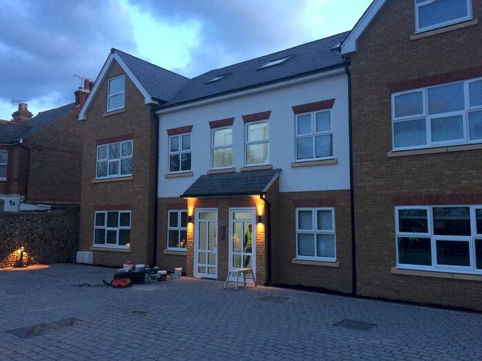 2 Bedroom Flat To Rent In Canterbury Road, Margate, CT9