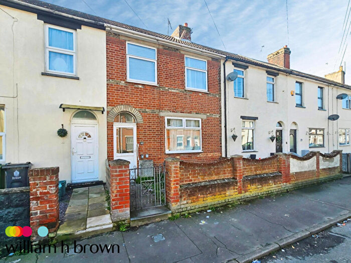 4 Bedroom Terraced House To Rent In Manor Road, Harwich, CO12
