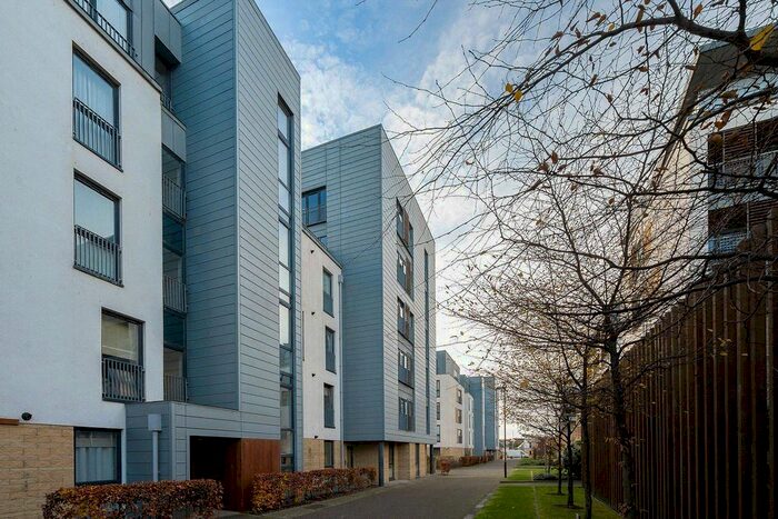 1 Bedroom Flat To Rent In Kimmerghame Path, Fettes, Edinburgh, EH4