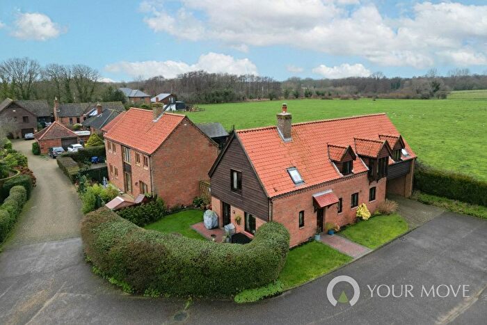 3 Bedroom Detached House For Sale In Millway, Barnby, Beccles, Suffolk, NR34