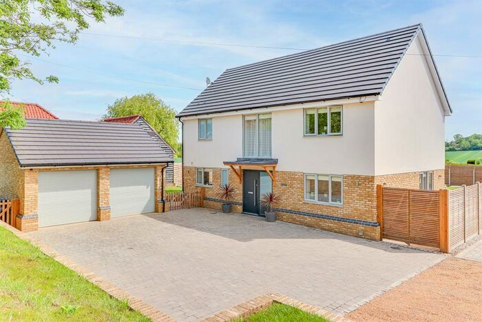 5 Bedroom Detached House For Sale In Hare Street, Buntingford, SG9
