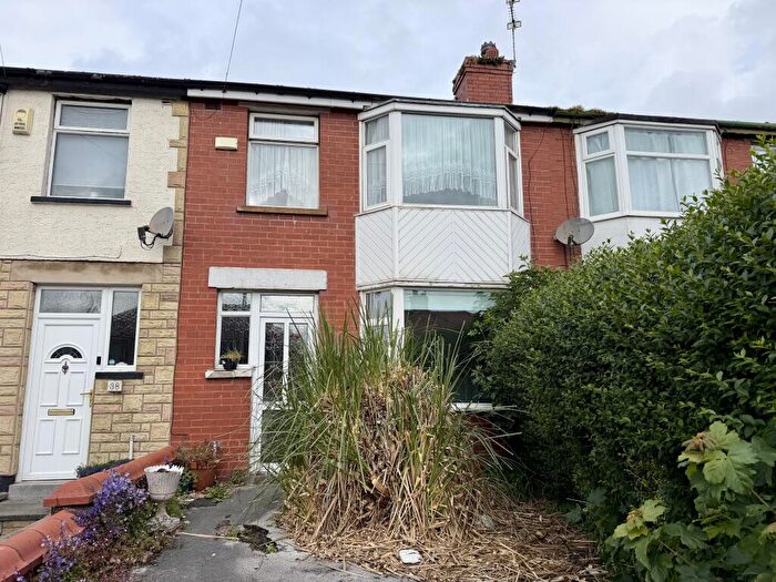 3 Bedroom Terraced House For Sale In Lancaster Road, Blackpool, FY3