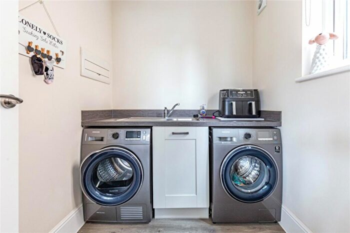 3 Bedroom Detached House For Sale In Merton Road, Frenchay, Bristol, Gloucestershire, BS16