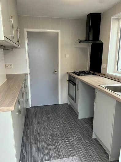 3 Bedroom Terraced House To Rent In Easton Road, Bristol, BS5