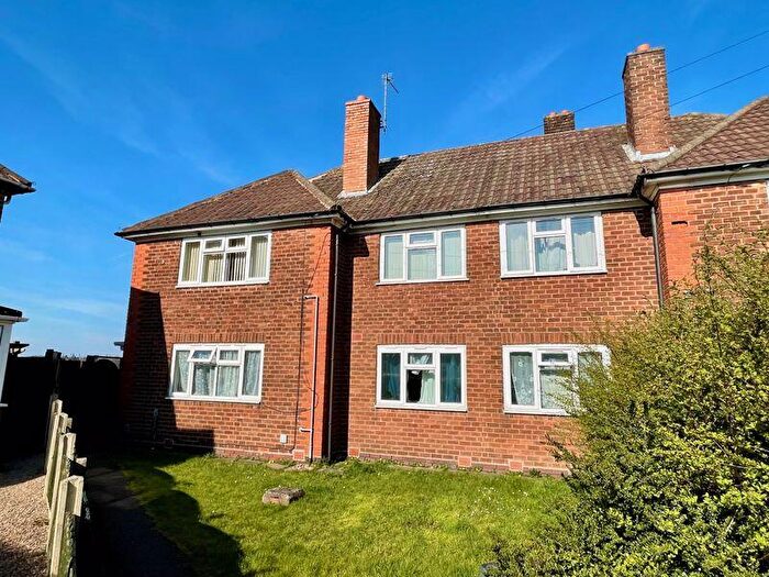 2 Bedroom Flat For Sale In Esher Road, Kingstanding, Birmingham, B44