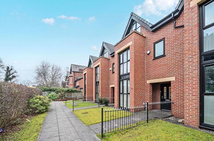 5 Bedroom Town House For Sale In Victoria View Manchester Road, Swinton, Manchester, M27