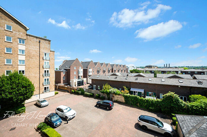 2 Bedroom Flat For Sale In Millennium Drive, London, E14