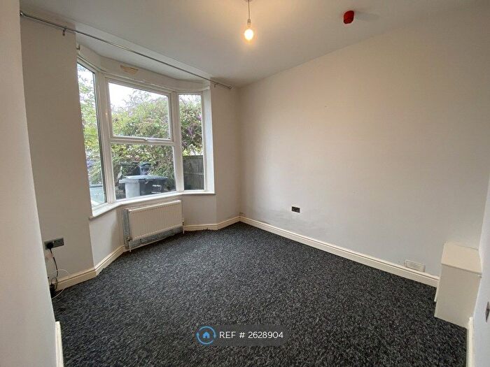 1 Bedroom Flat To Rent In St. Marys Crescent, Doncaster, DN1