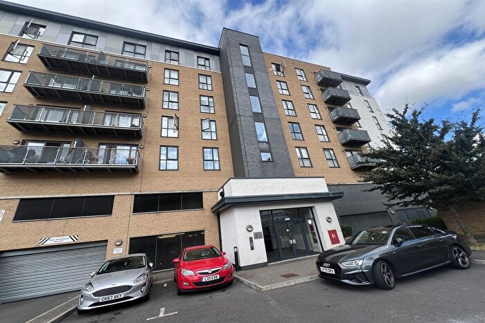 2 Bedroom Flat To Rent In Clydesdale Way, Belvedere, DA17
