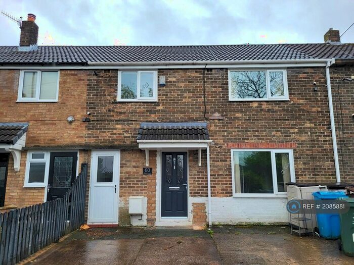 3 Bedroom Terraced House To Rent In Wildmoor Avenue, Oldham, OL4