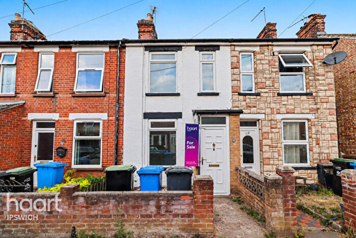 2 Bedroom Terraced House For Sale In Camden Road, Ipswich, IP3