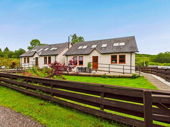 4 Bedroom Detached House For Sale In Memorial Field, Kilchrenan, Taynuilt, Argyll, PA35