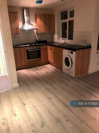 1 Bedroom Flat To Rent In Bristol, Bristol, BS34