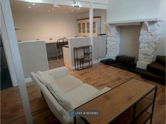 1 Bedroom Flat To Rent In Darby Road, Liverpool, L17