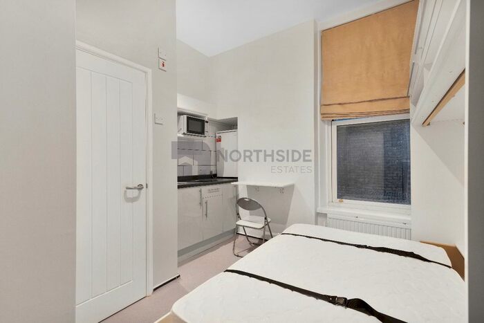 Studio To Rent In Wardour Street, Fitzrovia &amp; Covent Garden, London, W1F