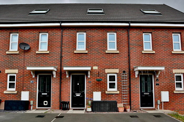 3 Bedroom Terraced House For Sale In Maindiff Drive, Abergavenny, NP7