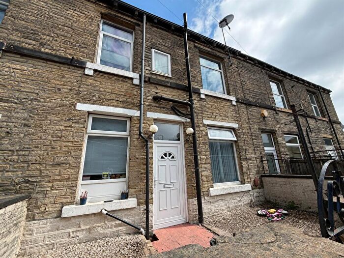2 Bedroom Terraced House For Sale In Ryburn Terrace, Halifax, HX1