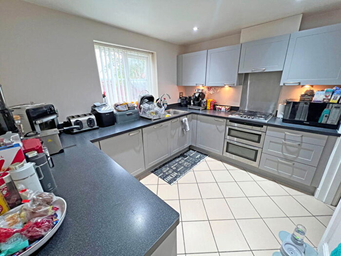 4 Bedroom Detached House For Sale In Saxthorpe Road, Hamilton, Leicester, Leicestershire, LE5