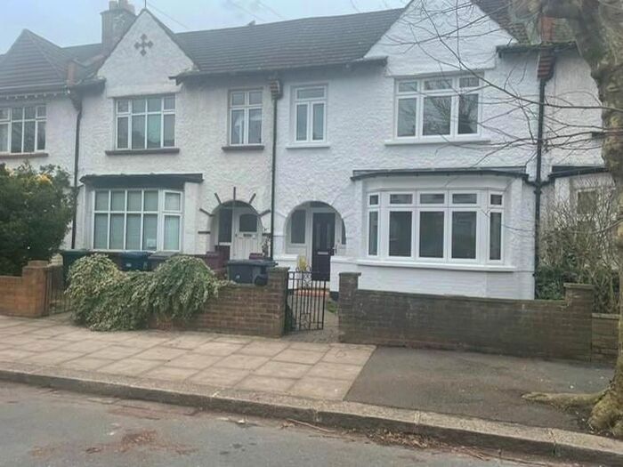 3 Bedroom Terraced House To Rent In Montpelier Road, Finchley Central, London, London, N3