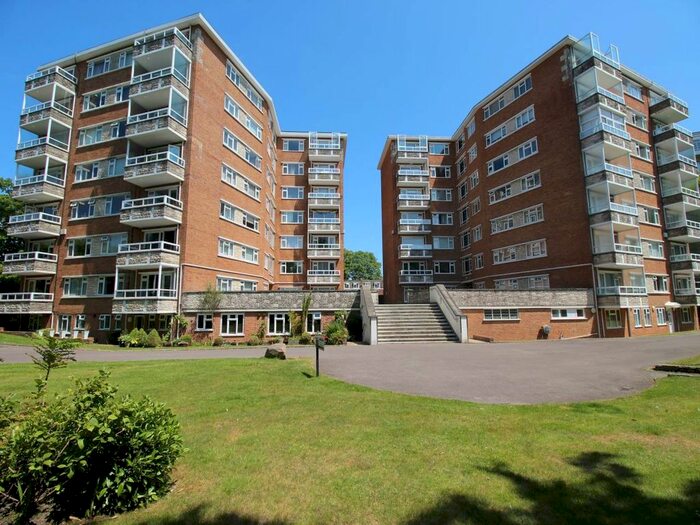 2 Bedroom Flat To Rent In Mildenhall, West Cliff Road, West Cliff, BH4