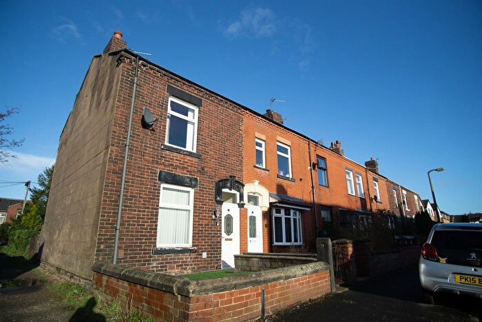 2 Bedroom End Terrace House To Rent In Pennine Road, Chorley, PR6