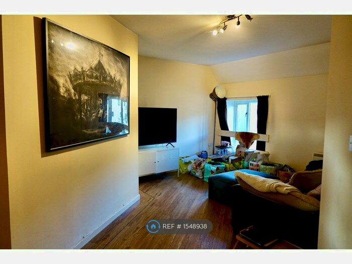 1 Bedroom Flat To Rent In Buslingthorpe Lane, Leeds, LS7