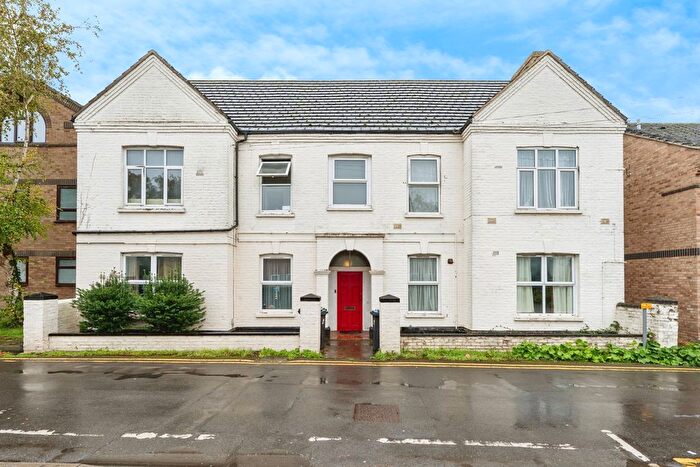 2 Bedroom Flat For Sale In Station Road, Soham, Ely, Cambridgeshire, CB7