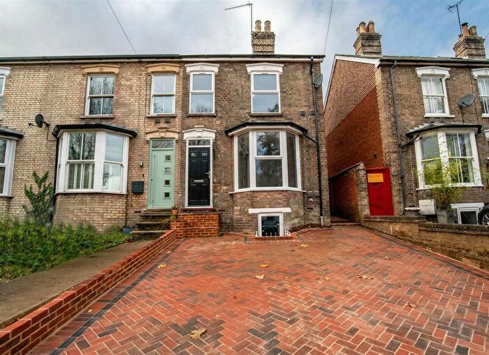 3 Bedroom End Terrace House For Sale In Fornham Road, Bury St. Edmunds, IP32