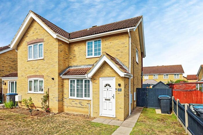 2 Bedroom Semi Detached House For Sale In Wordsworth Gardens, Aylesham, Canterbury, CT3