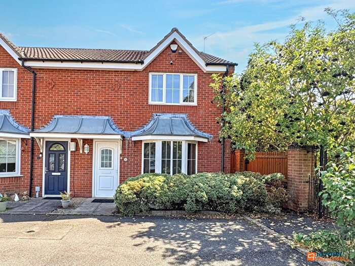 3 Bedroom Semi-Detached House For Sale In Ashby Road, Coalville, LE67