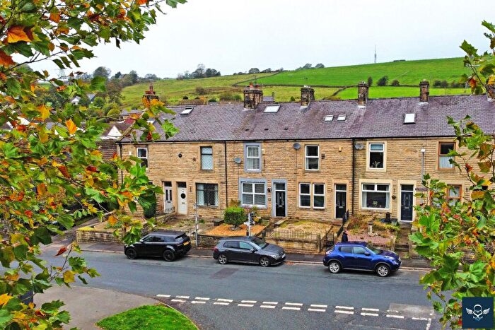 3 Bedroom Terraced House For Sale In Wheatley Lane Road, Fence, BB12