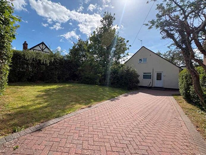 2 Bedroom Detached Bungalow To Rent In Thelda Stubbs, Thelda Avenue, Keyworth, Nottingham, NG12
