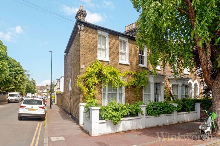 5 Bedroom End Of Terrace House To Rent In Edric Road, London, SE14