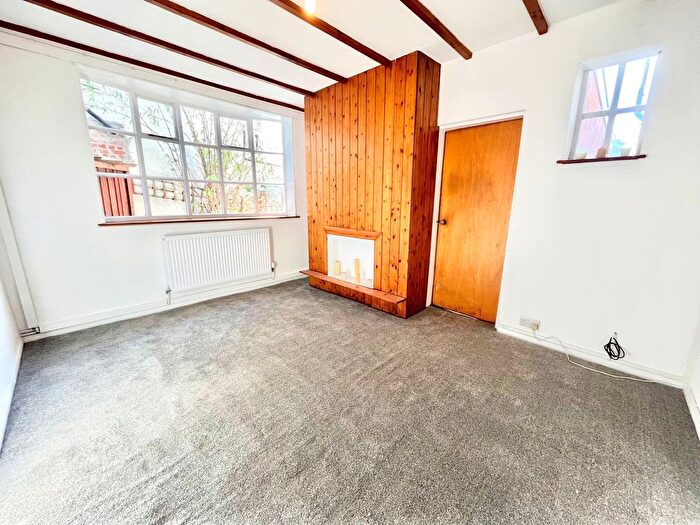 3 Bedroom Terraced House For Sale In High Street, Quarry Bank, Brierley Hill., DY5