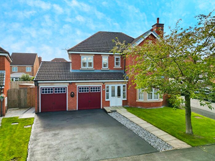 4 Bedroom Detached House For Sale In Columbine Way, New Bold, St Helens, WA9
