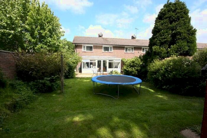 3 Bedroom Terraced House To Rent In Drake Road, Crawley, RH10