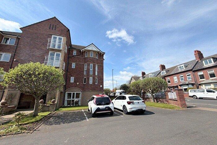 1 Bedroom Apartment For Sale In Bede Court, Cullercoats, NE30