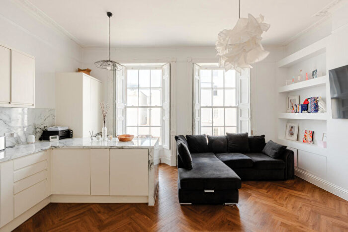 1 Bedroom Apartment For Sale In Meridian Place, Clifton, Bristol, BS8
