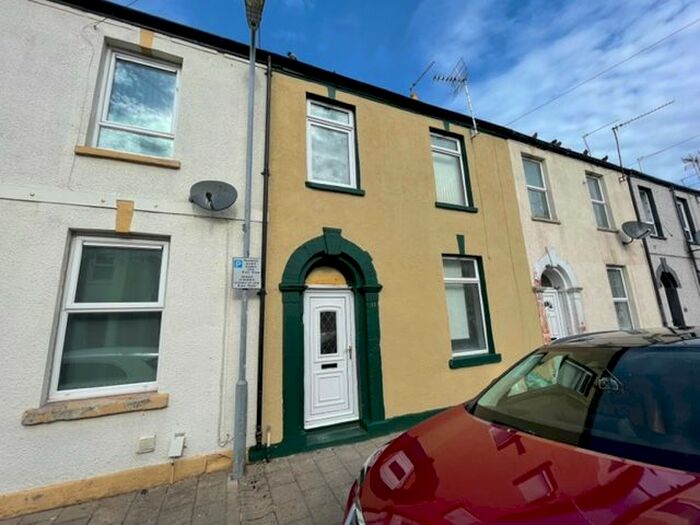 3 Bedroom Terraced House To Rent In Augusta Street, Cardiff, CF24