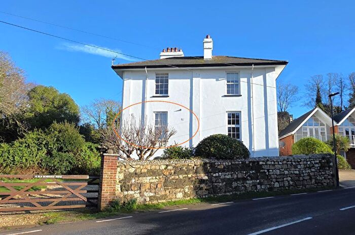 1 Bedroom Flat For Sale In Kings Road, Bembridge, Isle Of Wight, PO35